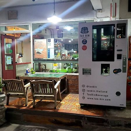 Ratanawong Place 823 Bangkok Eksteriør billede